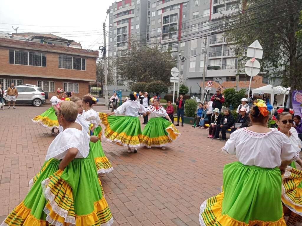 RegalosColombianos.com COLOMBIA Es Música y tradición